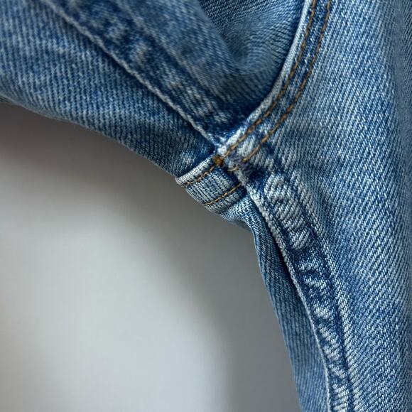 Mother Denim The Tomcat Distressed Cropped Straight Jeans in Confession Size 24 - Picture 5 of 8